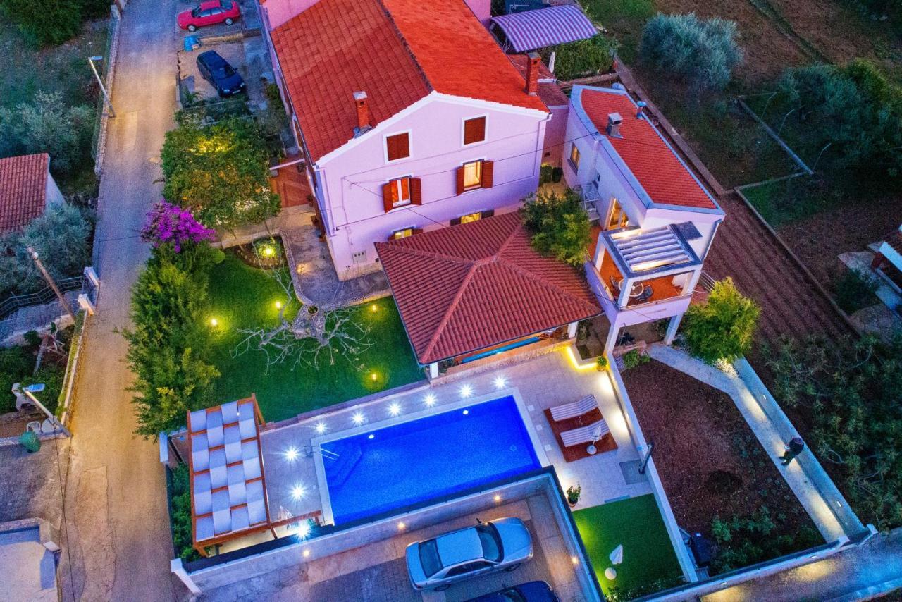 Apartments Guc Preko Bagian luar foto